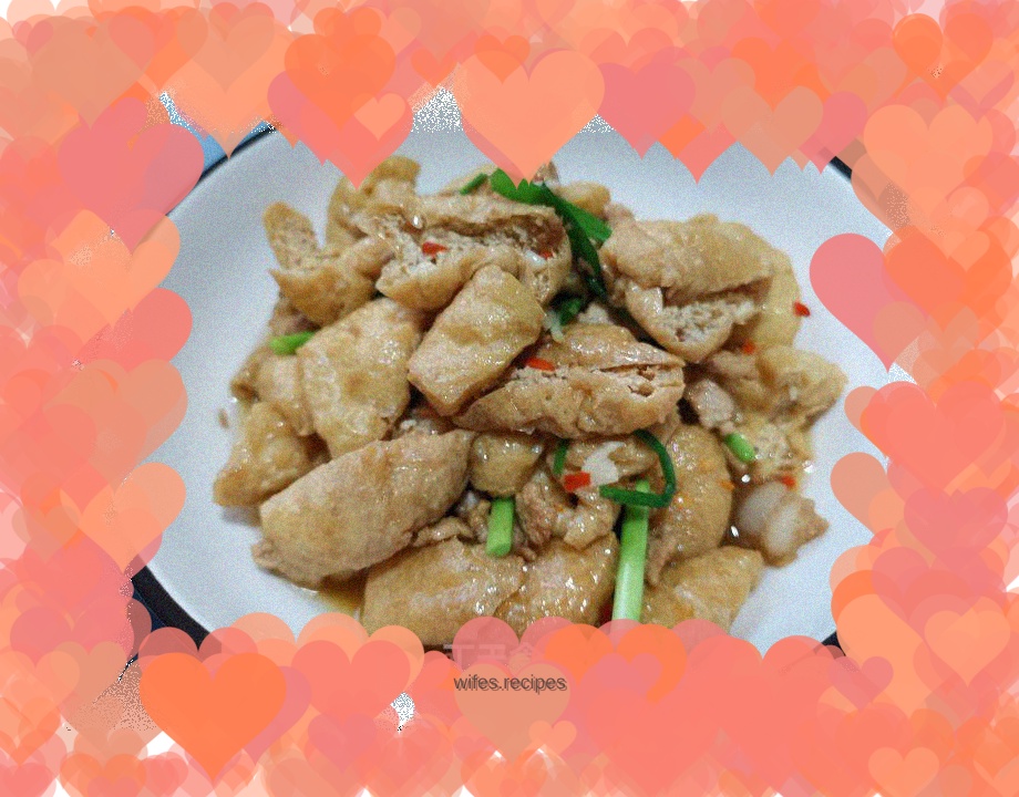 Stir-fried pork with fried tofu