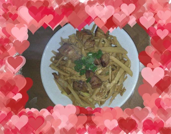 Pickled bamboo shoots and roasted pork