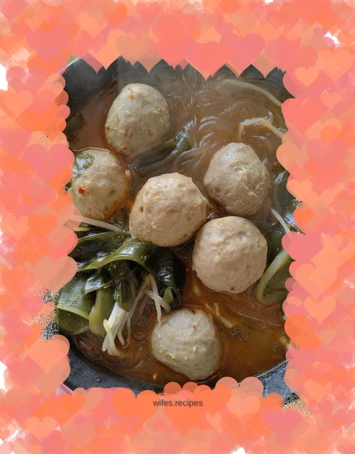 Spicy Beef Meatball Soup