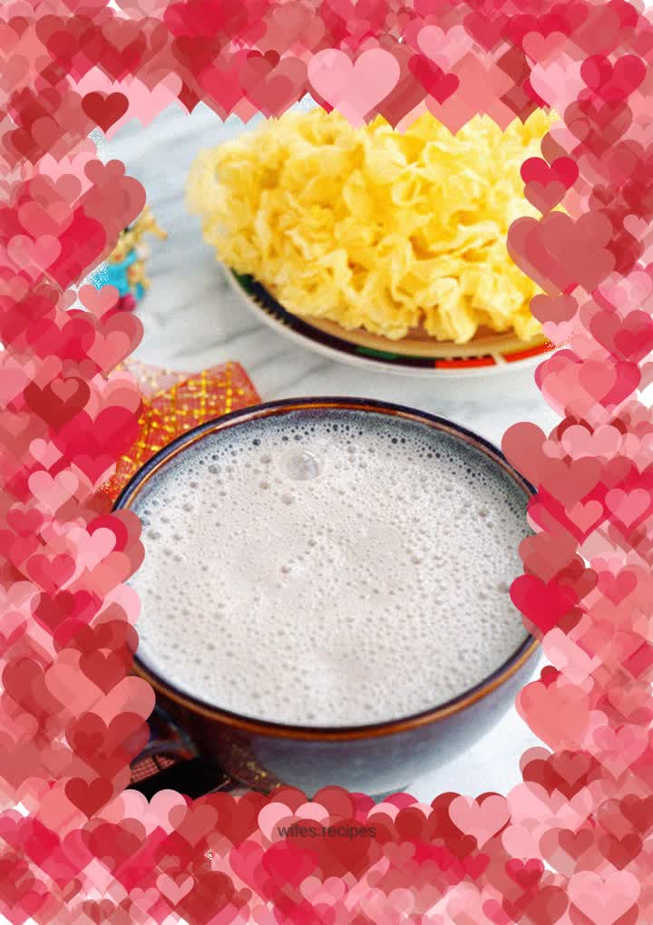 Red bean barley and white fungus dew