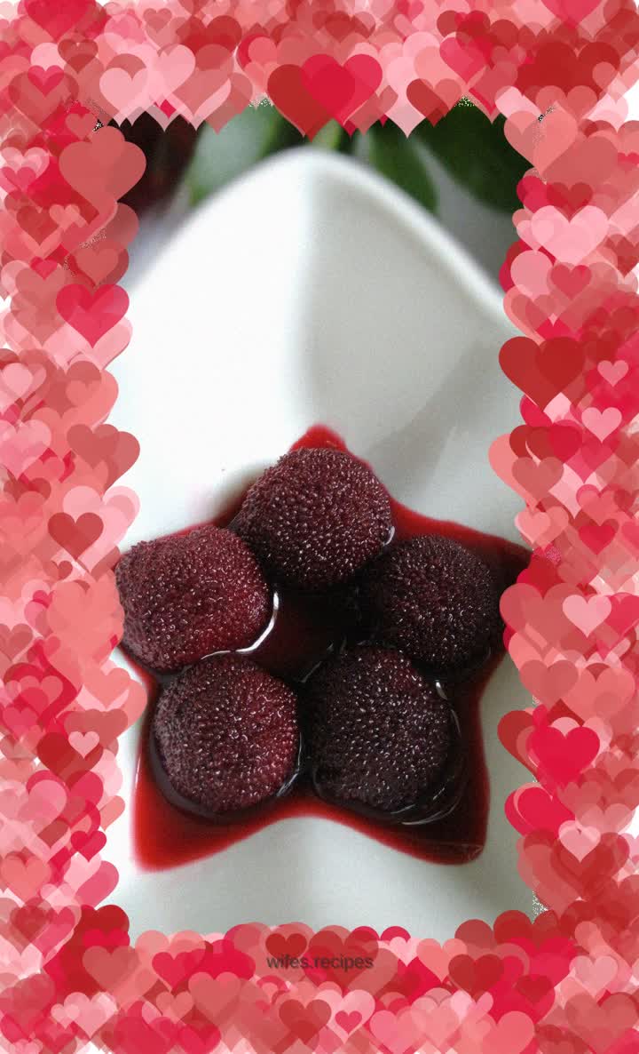 Steamed Bayberry with Yellow Rock Sugar