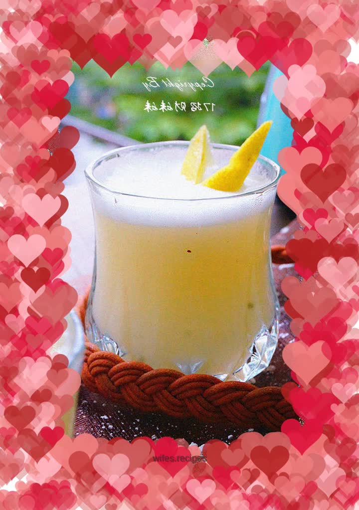 Red grape honey grapefruit drink