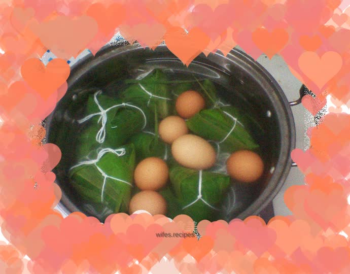 Making rice dumplings again!