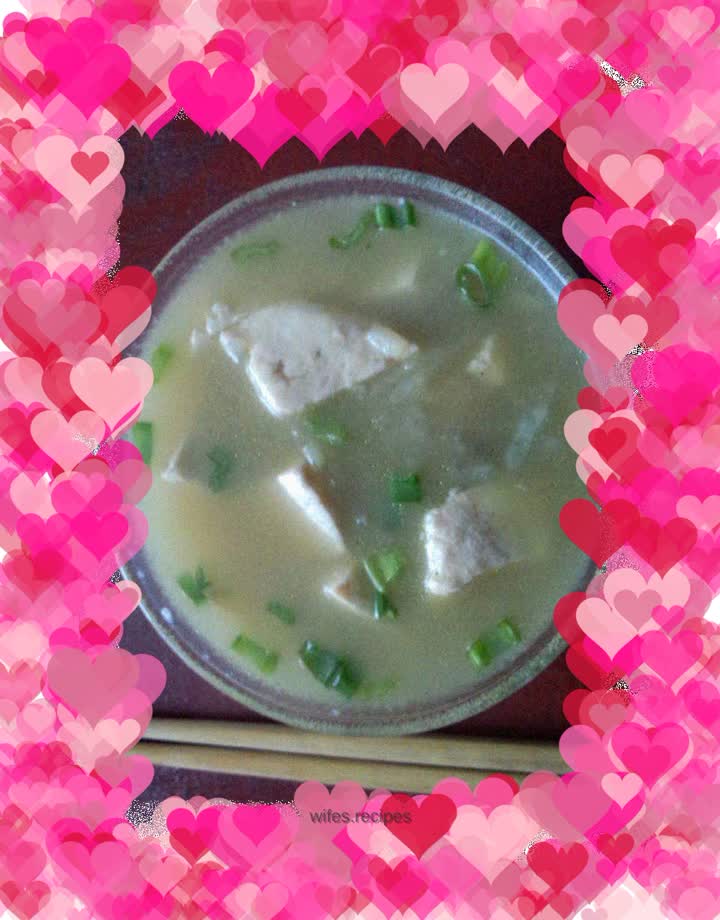 Shredded Potatoes and Fresh Tofu Soup