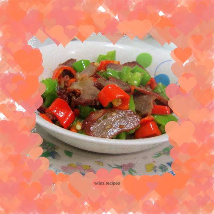 Fish flavored double pepper barbecued pork