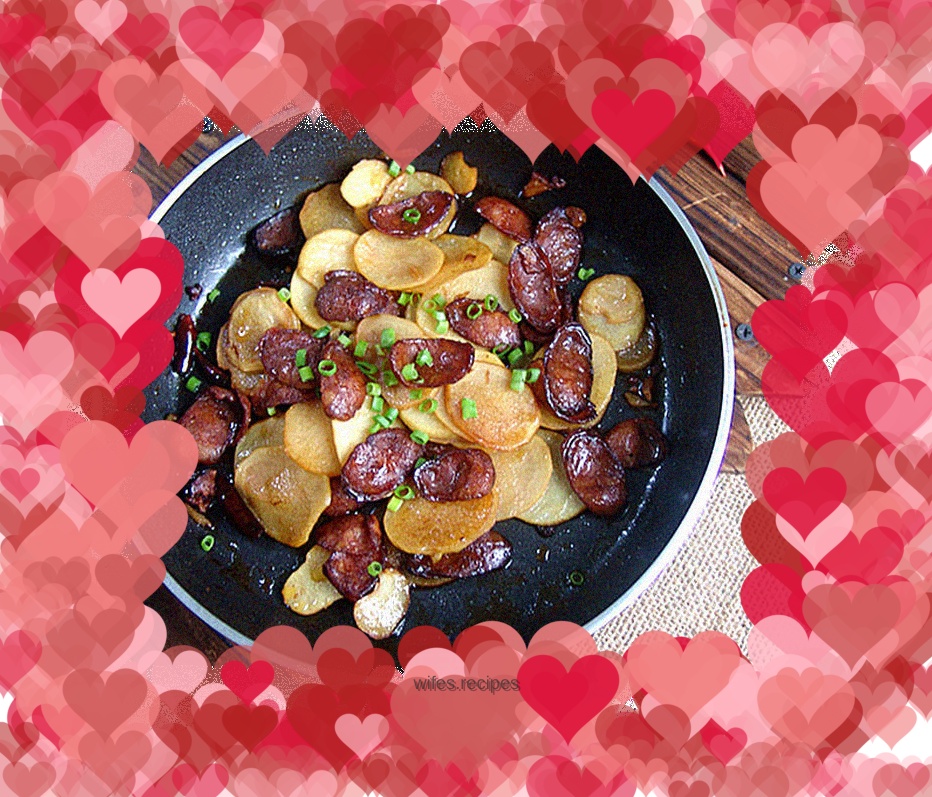 Spicy sausage and roasted potatoes