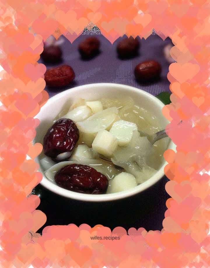 Yam, Lily and Tremella Soup