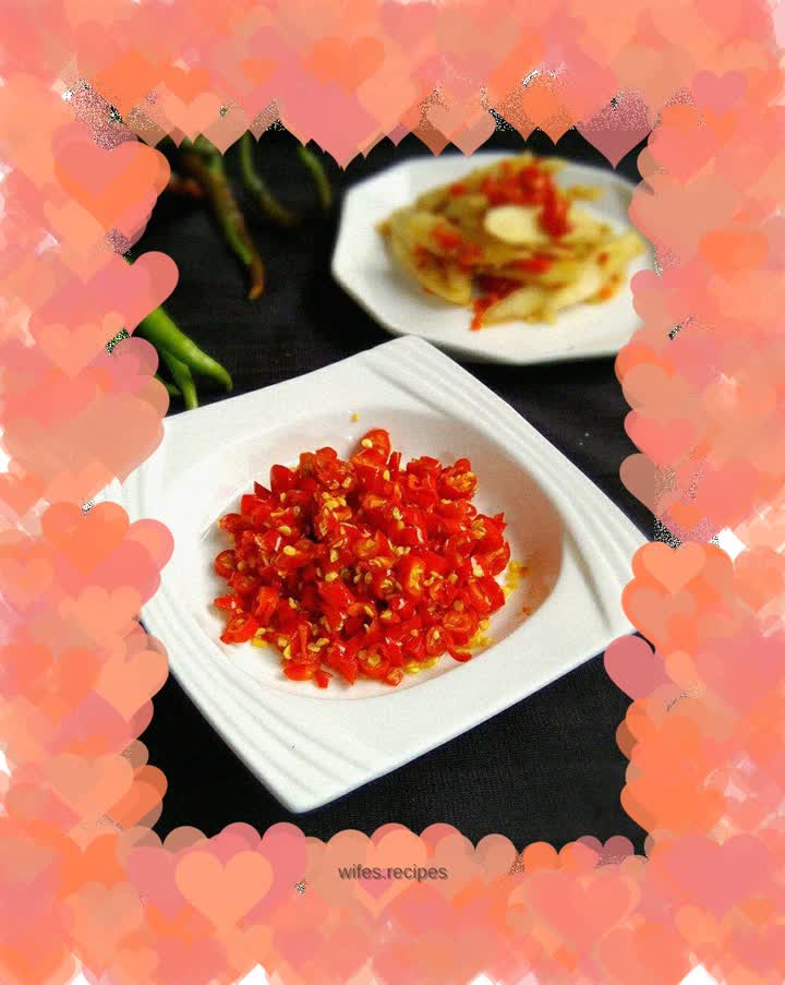 Red tipped pepper