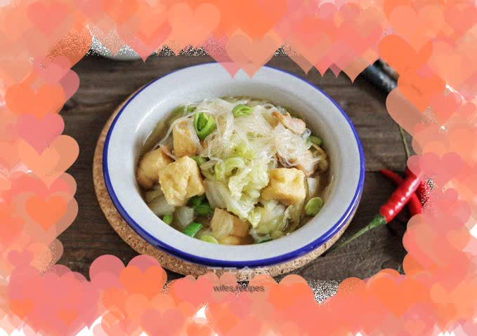 Stewed cabbage with fried tofu