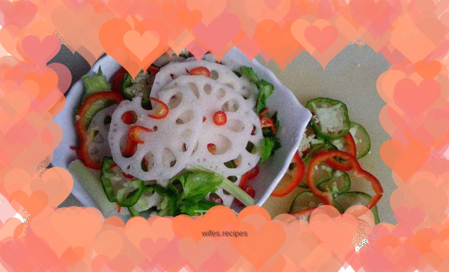 Pepper-flavored lotus root slices