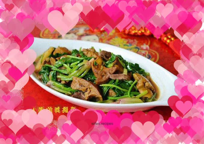 Stir-fried chicken liver with spinach