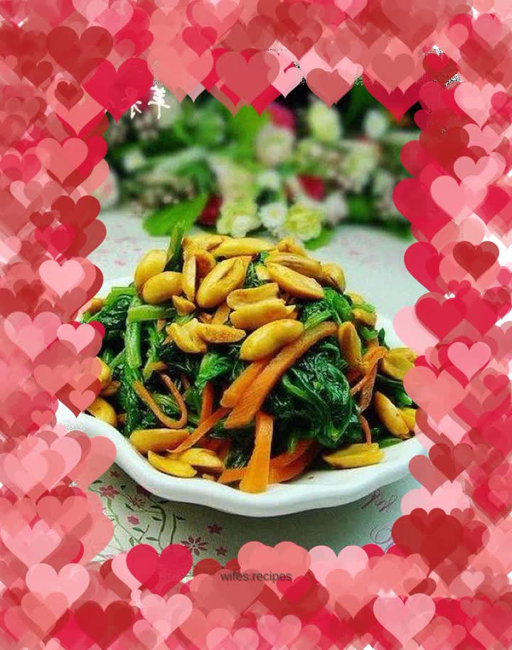 Spicy peanuts mixed with spinach