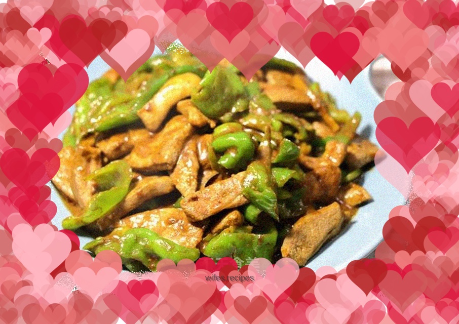 Fried pork liver with green pepper