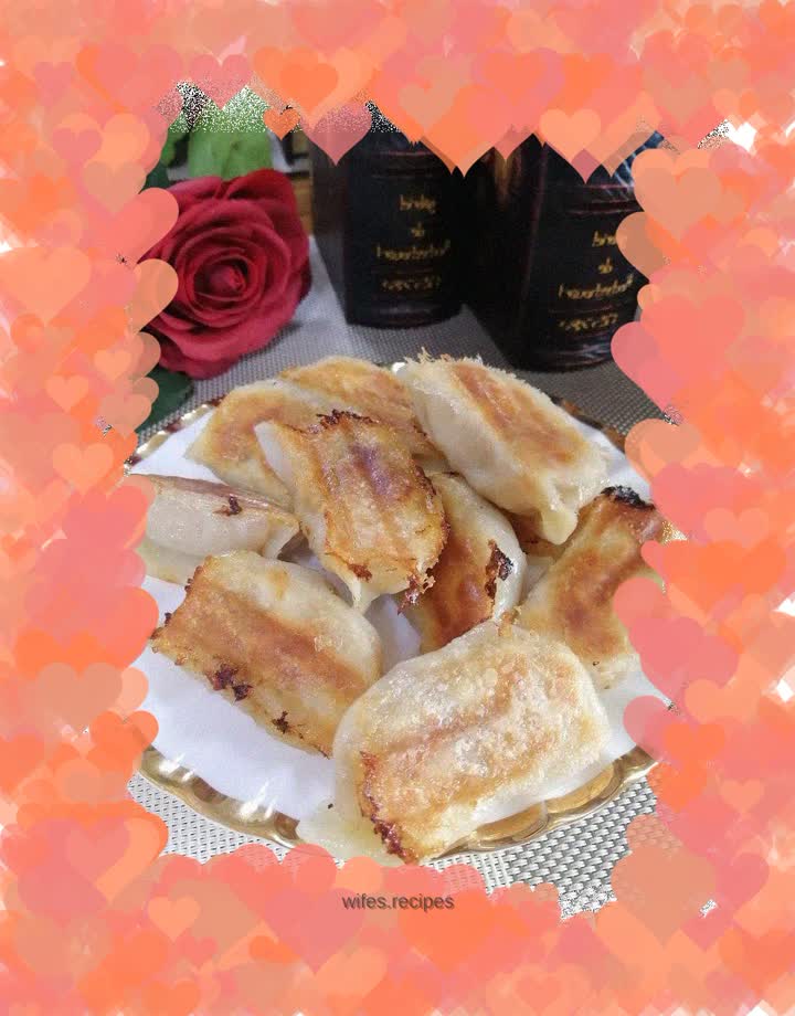 Cabbage and pork pot stickers