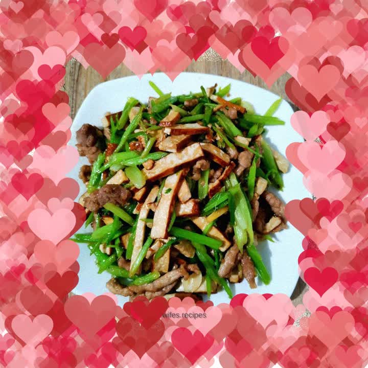 Stir-fried celery with dried tofu