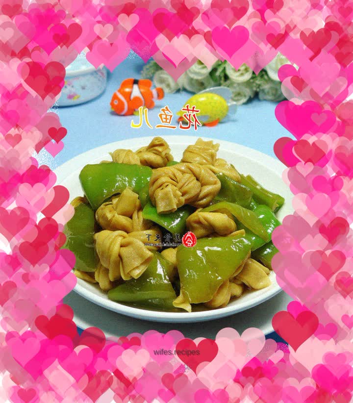 Grilled Qianzhang Knots with Spicy Peppers