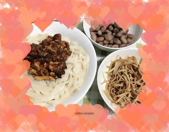 Zhajiang Noodles Braised Noodles