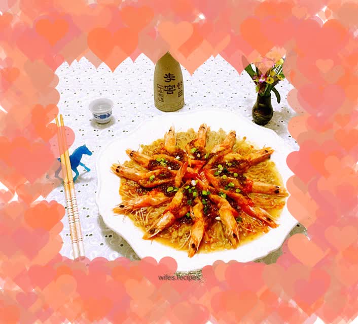 Steamed Enoki Mushrooms with Garlic Shrimp