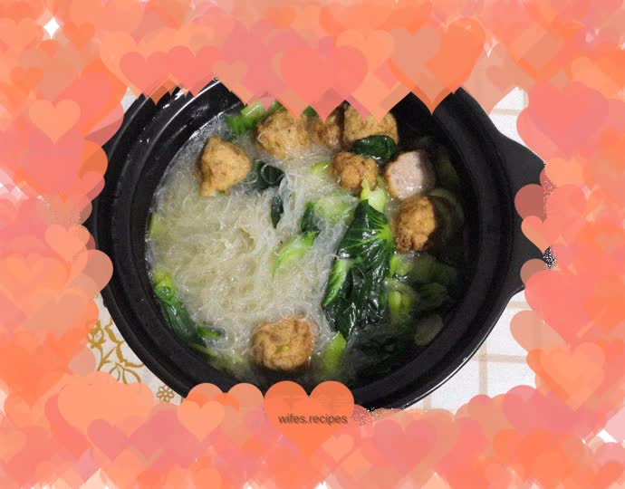 Boiled meatballs with cabbage and vermicelli