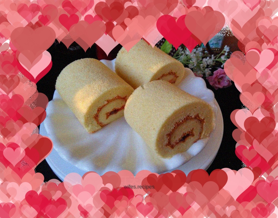 Strawberry Jam Cake Roll
