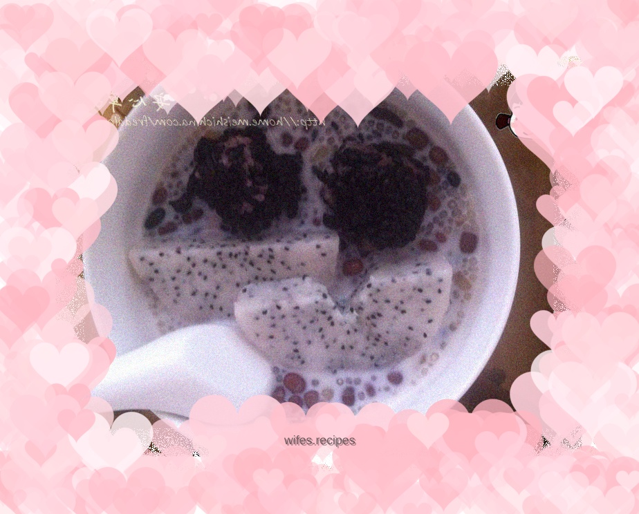 Sweet red bean and purple rice