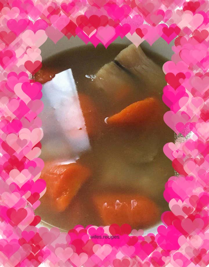 Dace and fish tail soup with kudzu peel and old fire soup