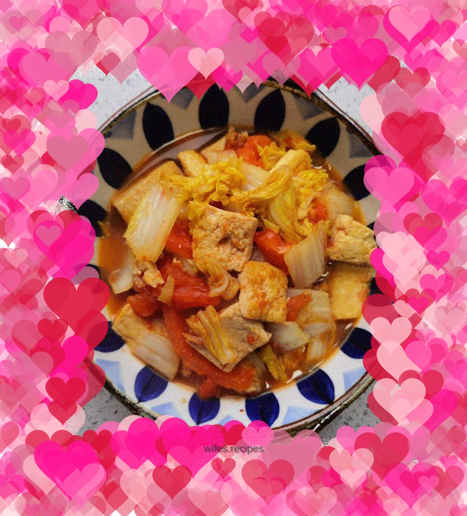 Stewed tofu with tomatoes and cabbage