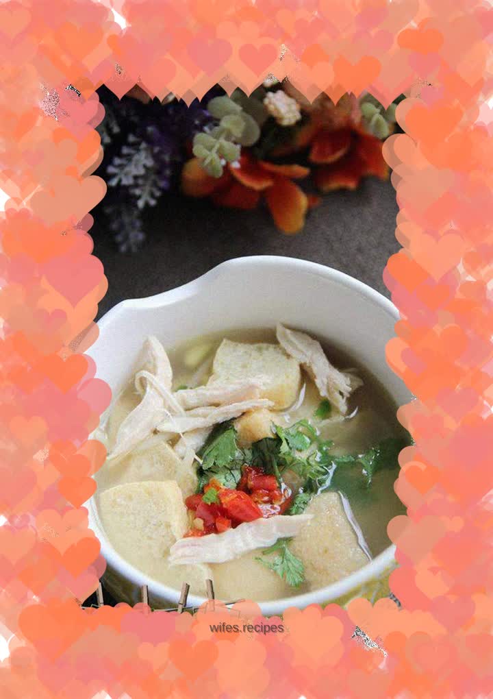 Dried chicken marinated in sauce