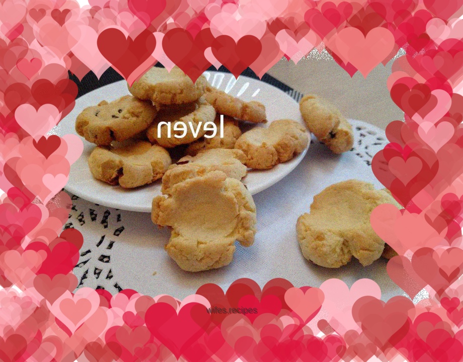 Cranberry Cheese Biscuits