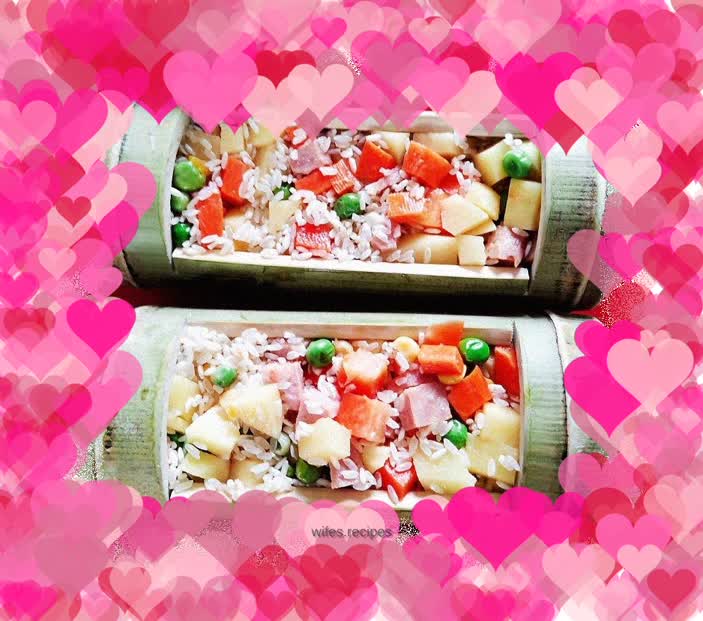 Bamboo tube rice