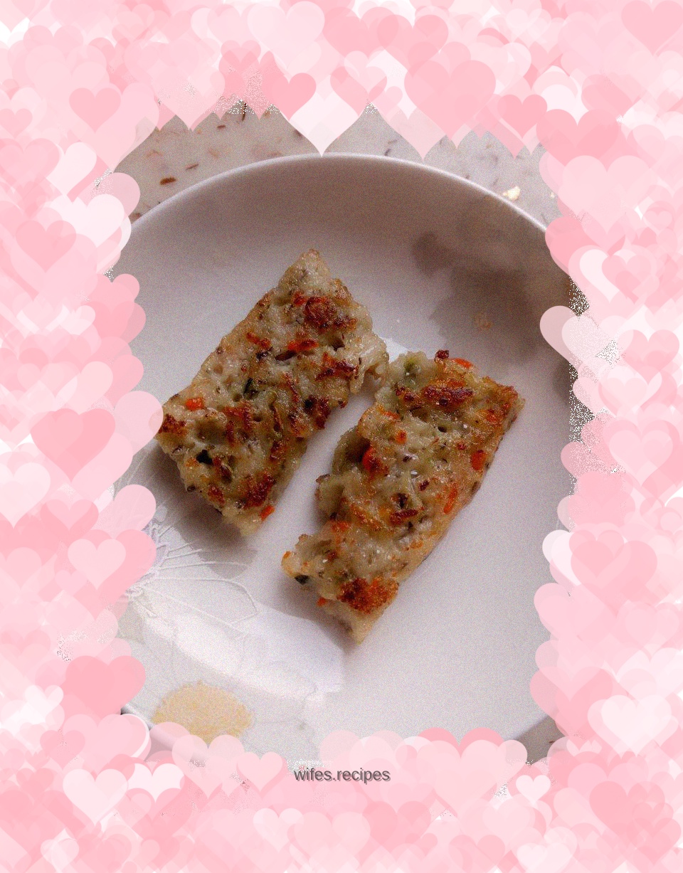 Baby food supplement colorful carrot cake