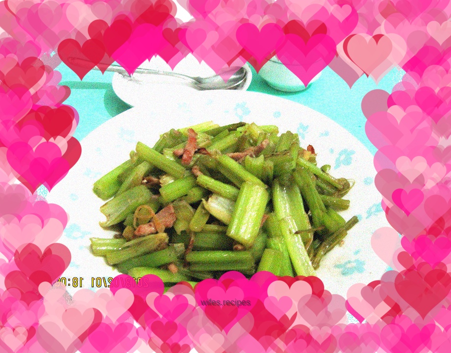 Home cooking----fried celery with garlic