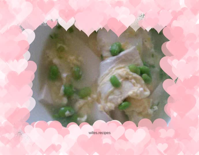 Rice, egg and tofu soup