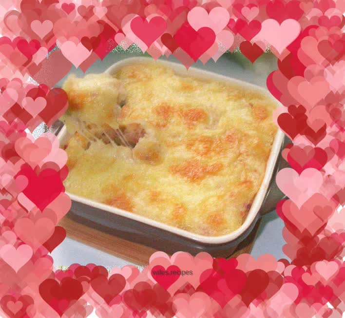 Delicious Bacon Baked Mashed Potatoes