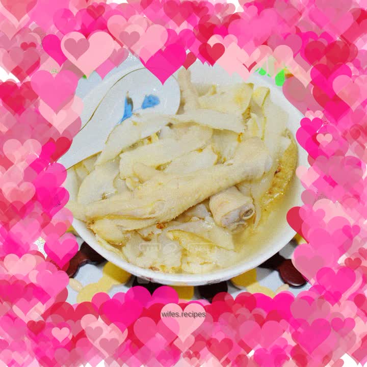 Polygonatum lily chicken foot soup