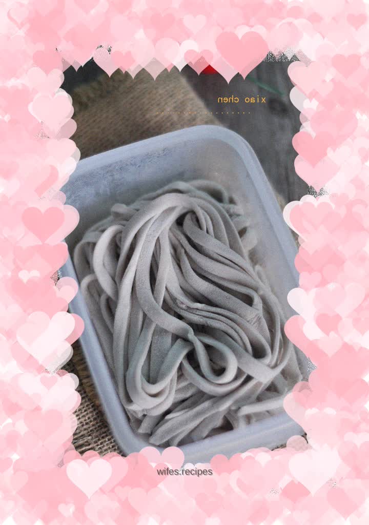 Hand-rolled noodles