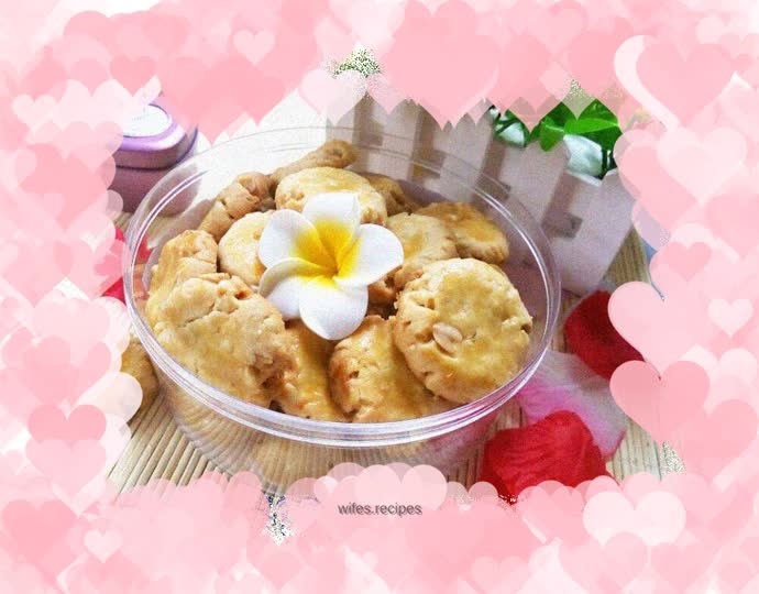 ~Delicious little peanut crisps~