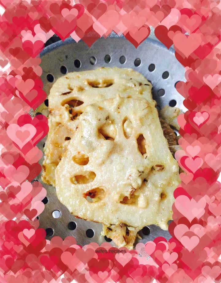 Vegetarian fried lotus root slices