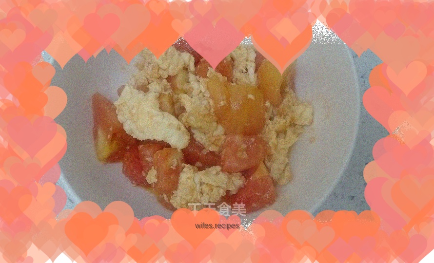 Scrambled eggs with tomatoes