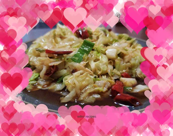 Hot and sour shredded cabbage