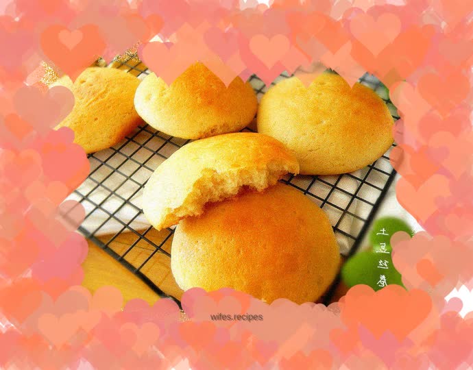Light cream honey pancake