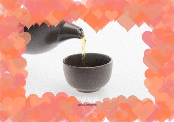 A cup of fragrant osmanthus black tea