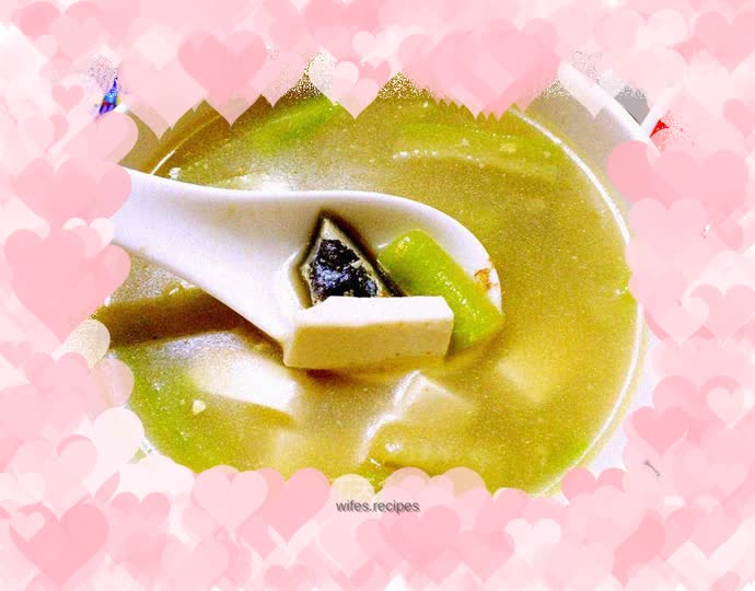 Luffa, preserved egg and tofu soup