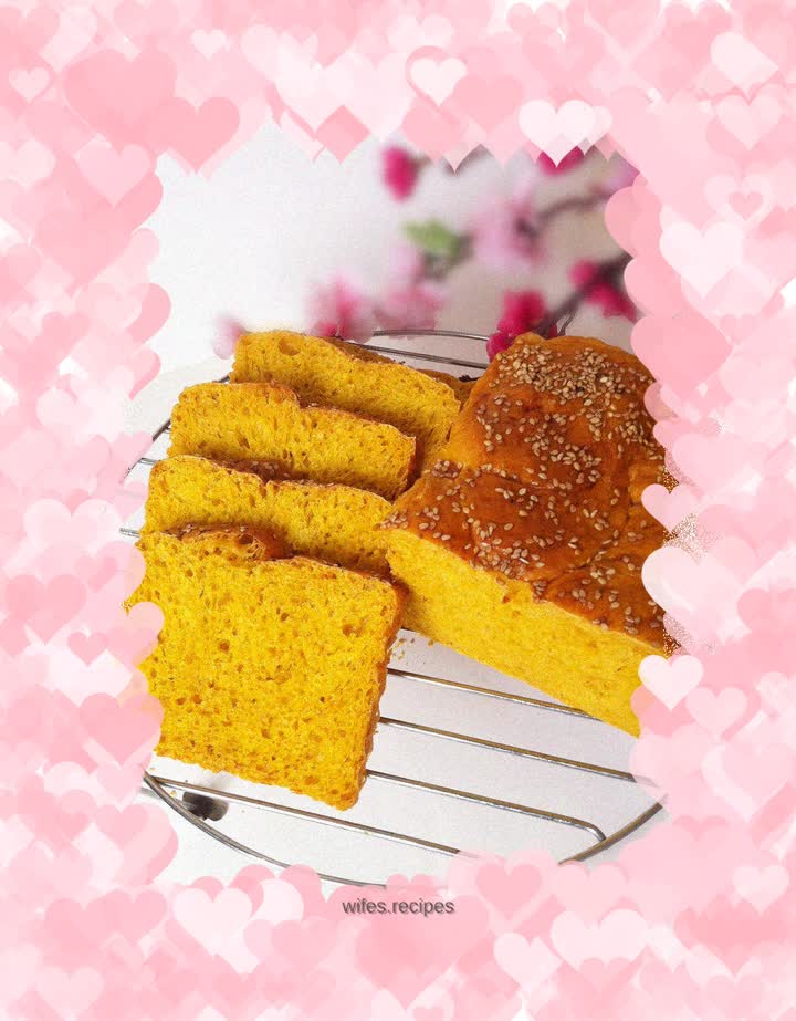 Wolfberry sliced toast