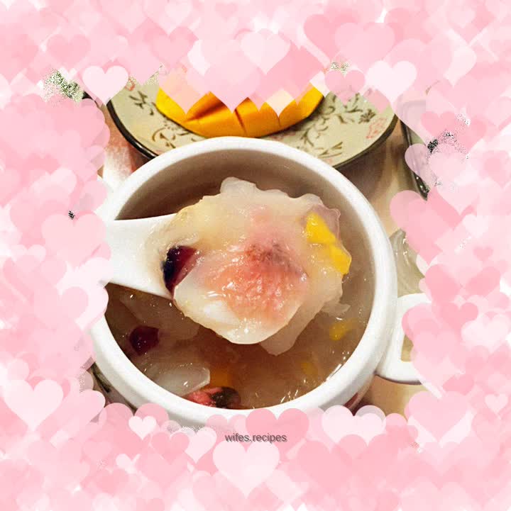 Cherry Blossom Mango Lily Lotus Seed Tremella Soup
