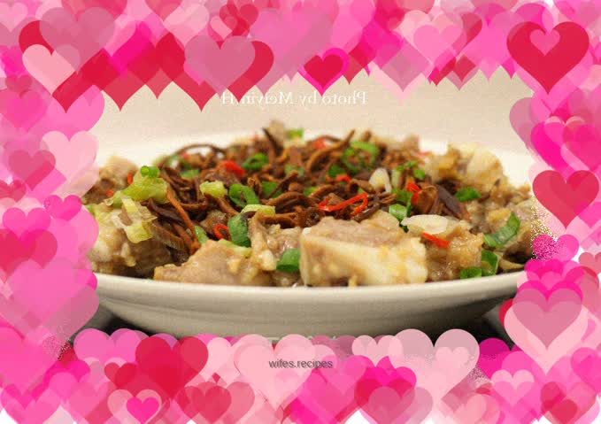 Steamed Pork Ribs with Cordyceps Flower