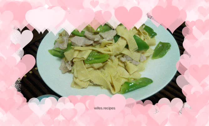 Dried tofu with hot pepper