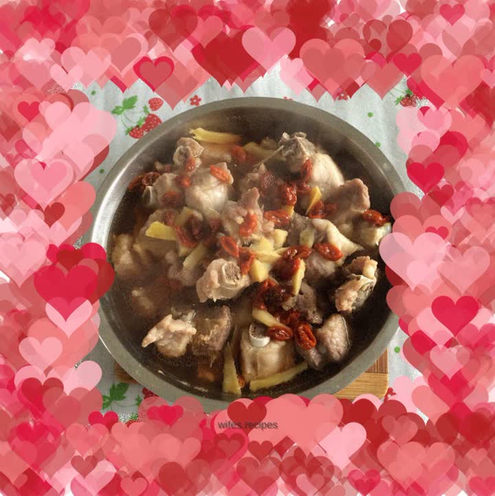 Steamed Pork Ribs with Wolfberry