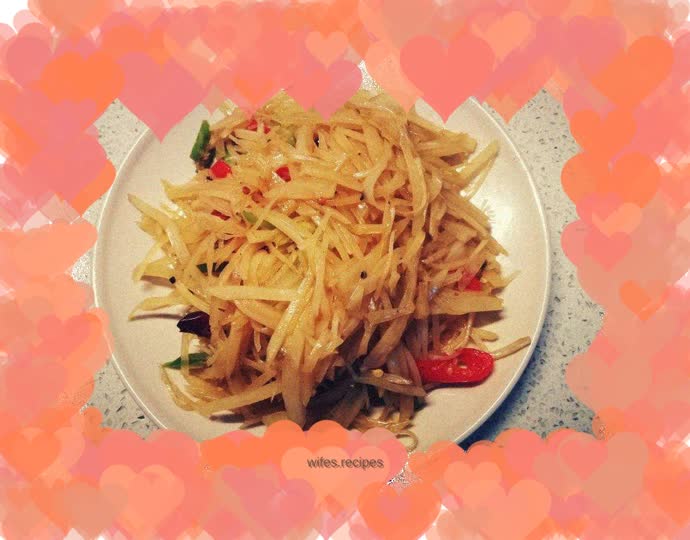 Stir-fried shredded potatoes