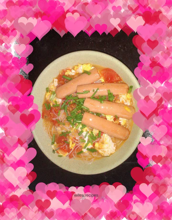 Tomato and Egg Rice Noodles
